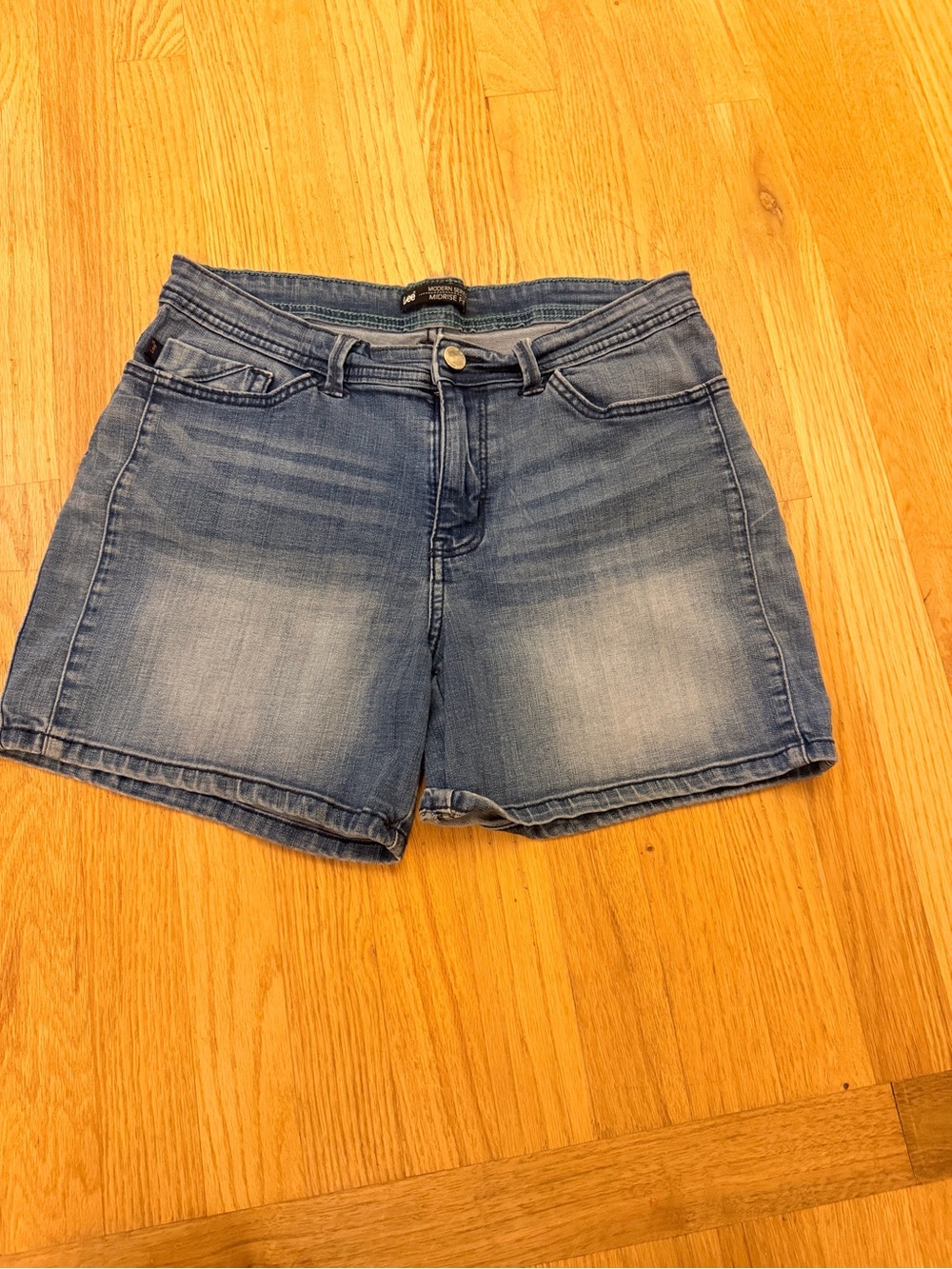 Ladies Size 10 Medium "Lee"  Light Blue Denim Shorts - Faded Wash GUC